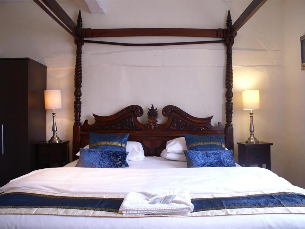 אמרשם The Saracens Head Inn מראה חיצוני תמונה